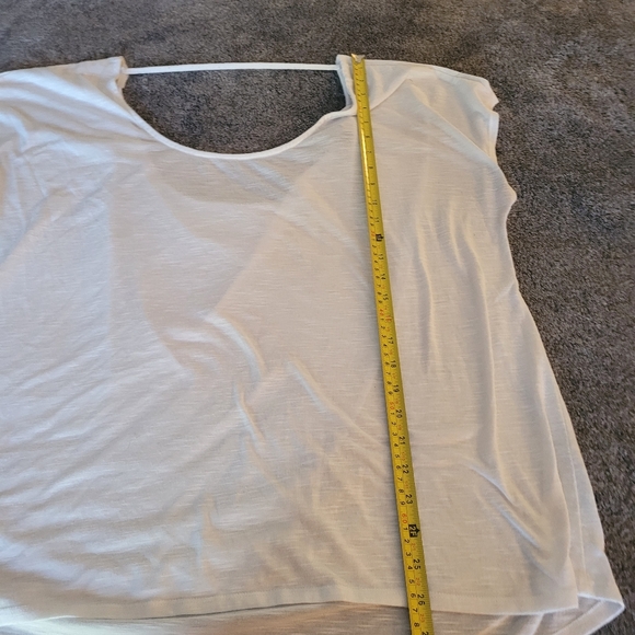 torrid slouchy t-shirt size 1 - Picture 2 of 5